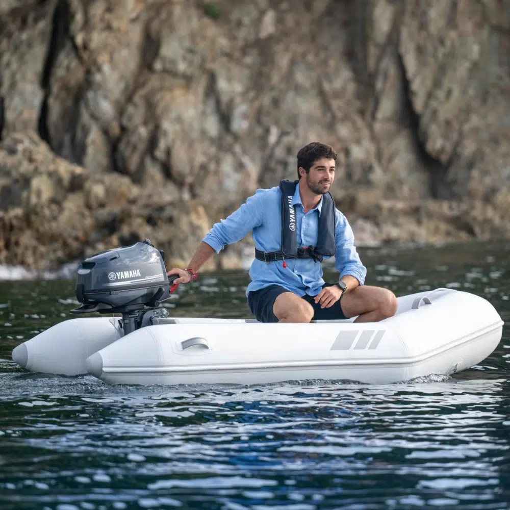 Pack Embarcación Neumática con Yamaha 4Hp - Imagen 3