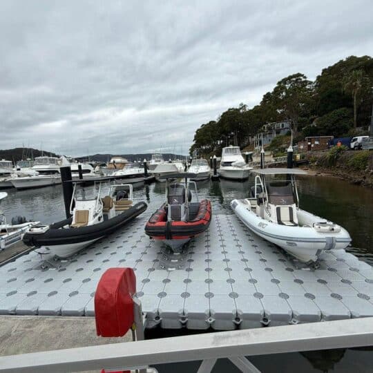 Plataforma flotante para barcos o Jet ski