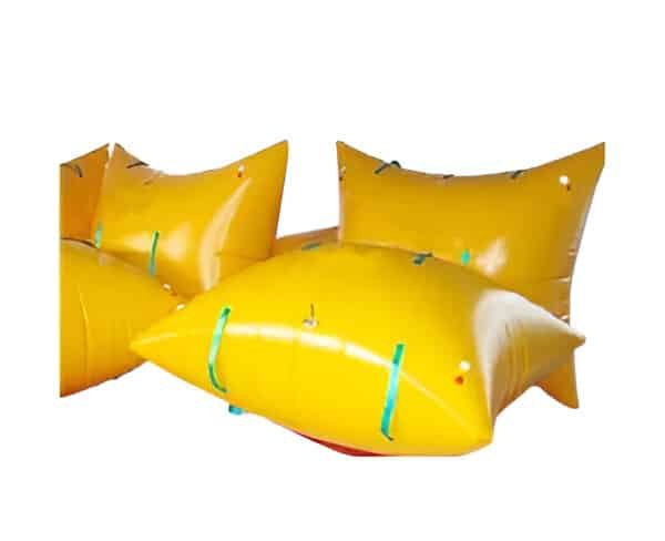 Bolsa flotabilidad para sustento de elementos en la superficie del mar