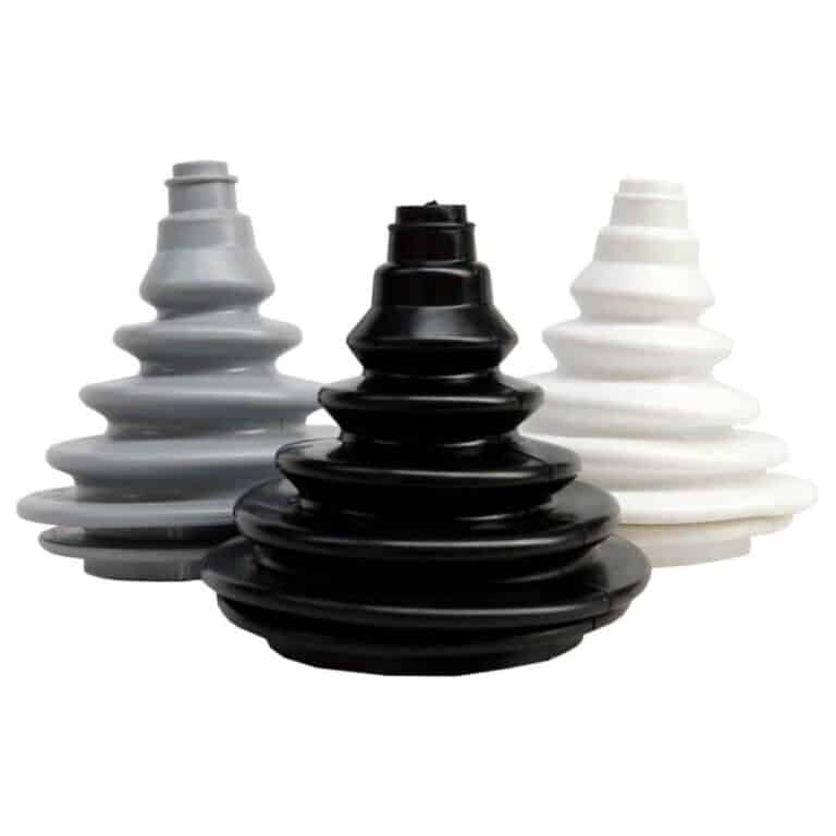 Fuelle pasacables cónico de PVC flexible para proteger cables y mangueras en embarcaciones.